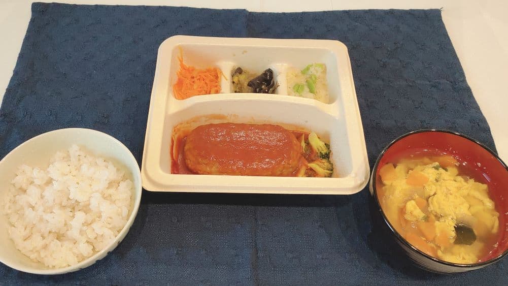 nosh(ナッシュ)を活用した時短献立・レンジ調理だけで完成した夕食